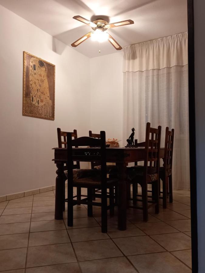 Appartement La Quiete Tra Le Vigne à Collesalvetti Extérieur photo